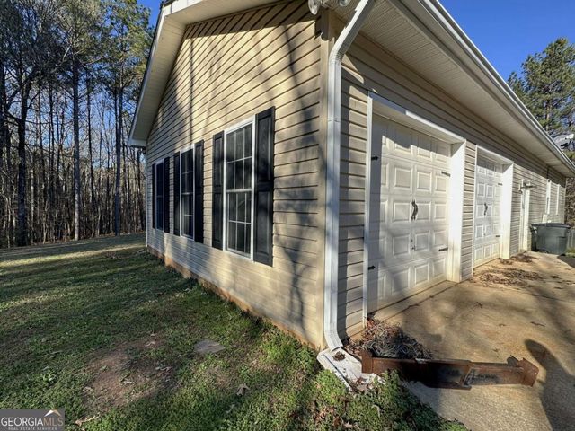 404 Old Brock Road, Rockmart, GA 30153