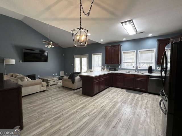 404 Old Brock Road, Rockmart, GA 30153