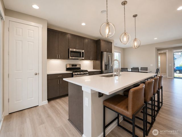 6413 Seaglass Avenue SE, Port Orchard, WA 98367