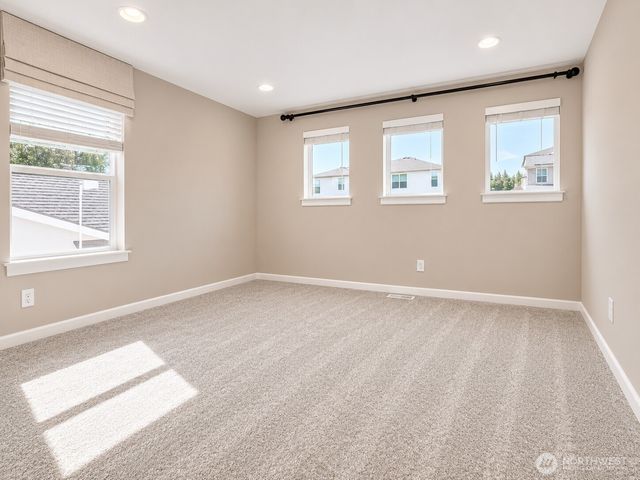 6413 Seaglass Avenue SE, Port Orchard, WA 98367