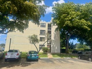 110 Lake Emerald Drive 404, Oakland Park, FL 33309
