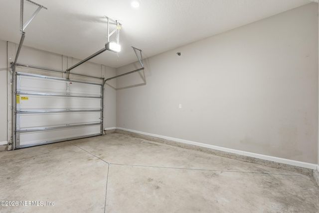 2552 SANDY DUNE Drive, Jacksonville, FL 32233