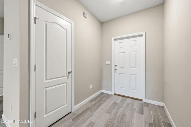 2552 SANDY DUNE Drive, Jacksonville, FL 32233