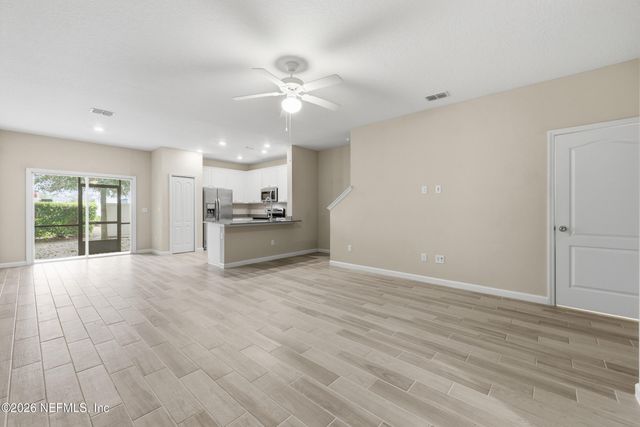 2552 SANDY DUNE Drive, Jacksonville, FL 32233