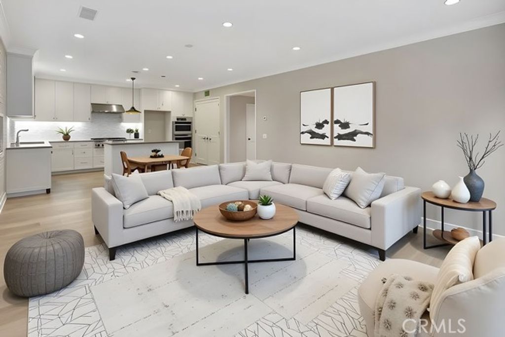 144 Stallion, Irvine, CA 92602