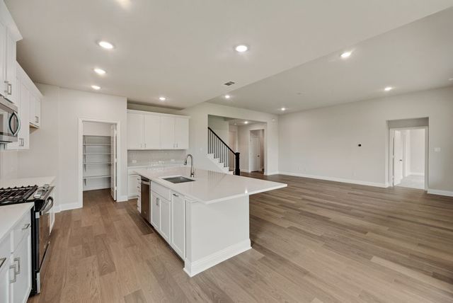 617 Marcus Lane, Crowley, TX 76036