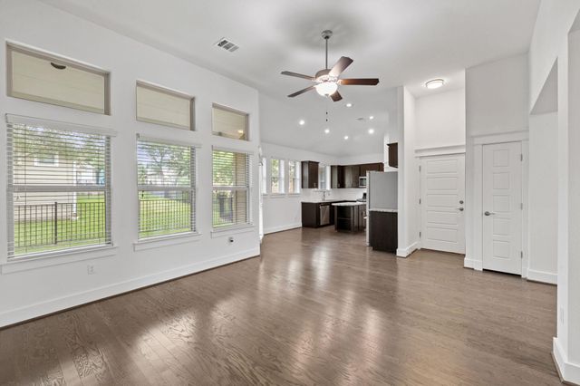 1765 Rowdy LOOP 47, Leander, TX 78641