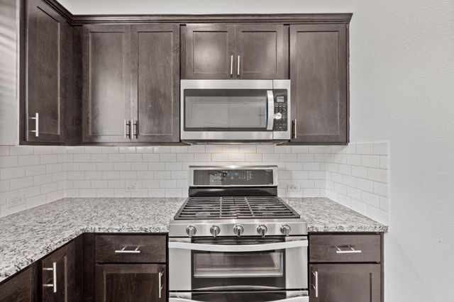 1765 Rowdy LOOP 47, Leander, TX 78641