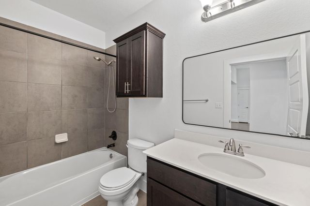1765 Rowdy LOOP 47, Leander, TX 78641