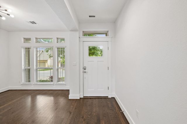 1765 Rowdy LOOP 47, Leander, TX 78641