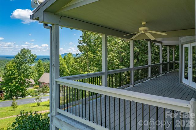 2262 Grandview Peaks Drive, Nebo, NC 28761