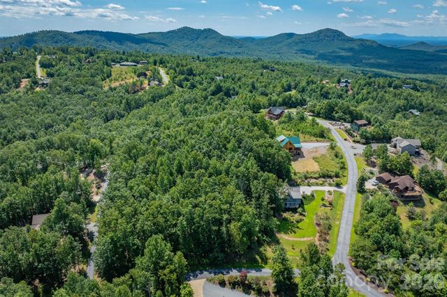 2262 Grandview Peaks Drive, Nebo, NC 28761