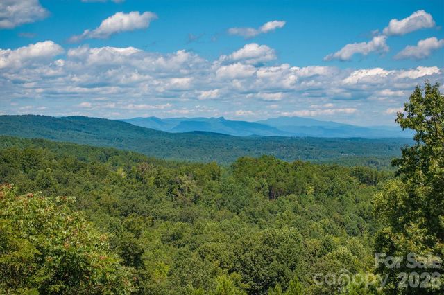 2262 Grandview Peaks Drive, Nebo, NC 28761