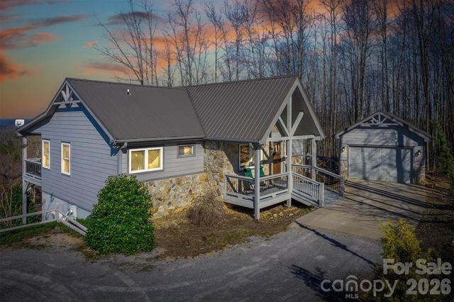 2262 Grandview Peaks Drive, Nebo, NC 28761