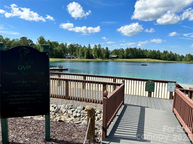 2262 Grandview Peaks Drive, Nebo, NC 28761