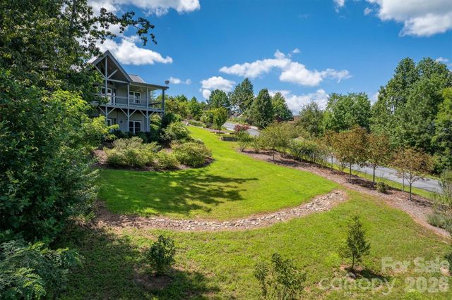 2262 Grandview Peaks Drive, Nebo, NC 28761