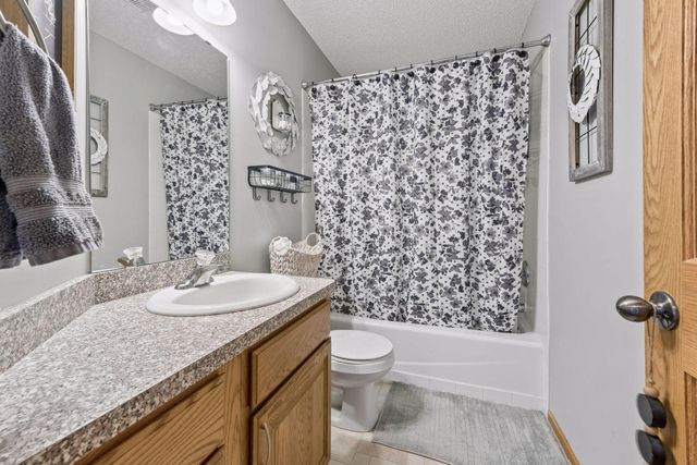 216 Winkler Trail, Cologne, MN 55322