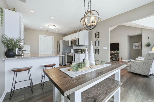 12526 Wandering Way, Fort Wayne, IN 46818