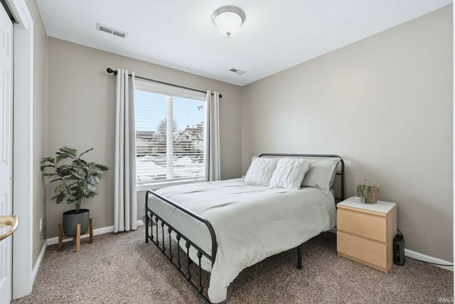 12526 Wandering Way, Fort Wayne, IN 46818