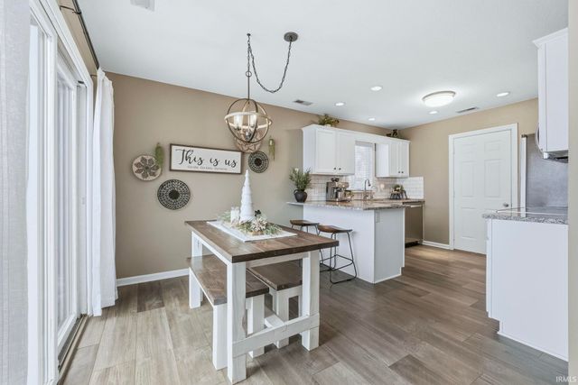 12526 Wandering Way, Fort Wayne, IN 46818