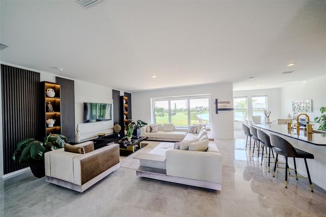 9121 RADIANT CIRCLE, Sarasota, FL 34241