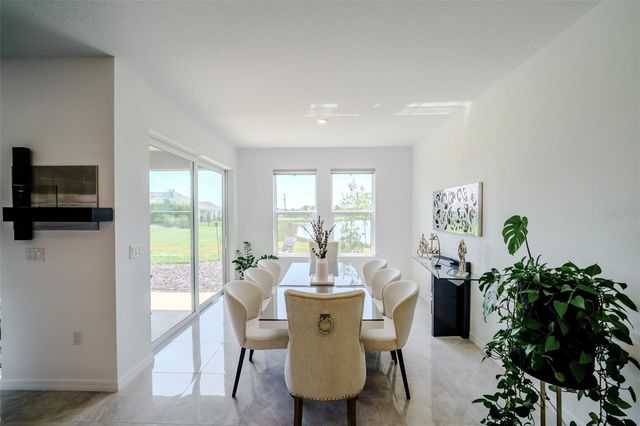 9121 RADIANT CIRCLE, Sarasota, FL 34241