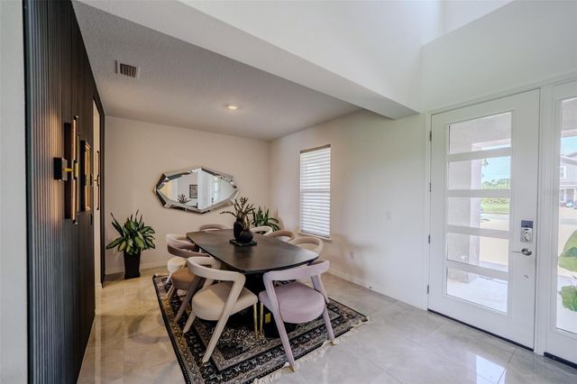 9121 RADIANT CIRCLE, Sarasota, FL 34241