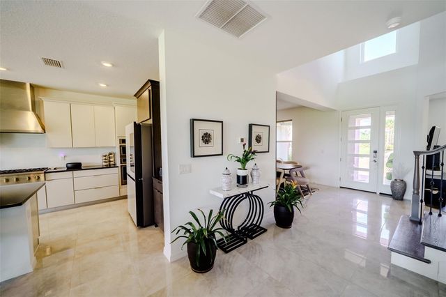 9121 RADIANT CIRCLE, Sarasota, FL 34241