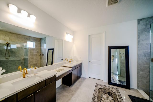 9121 RADIANT CIRCLE, Sarasota, FL 34241