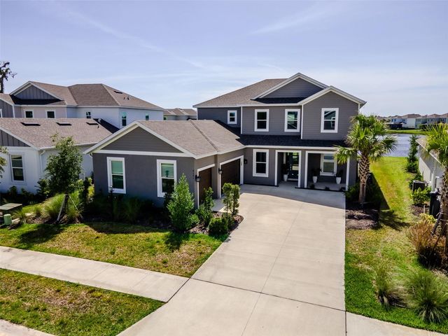 9121 RADIANT CIRCLE, Sarasota, FL 34241