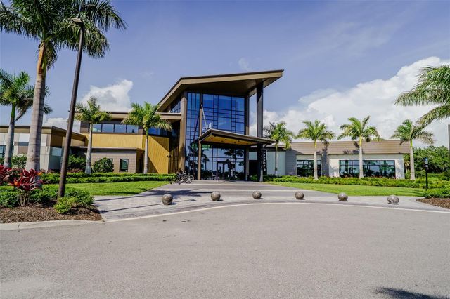 9121 RADIANT CIRCLE, Sarasota, FL 34241