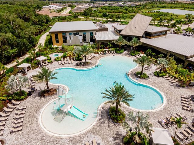 9121 RADIANT CIRCLE, Sarasota, FL 34241
