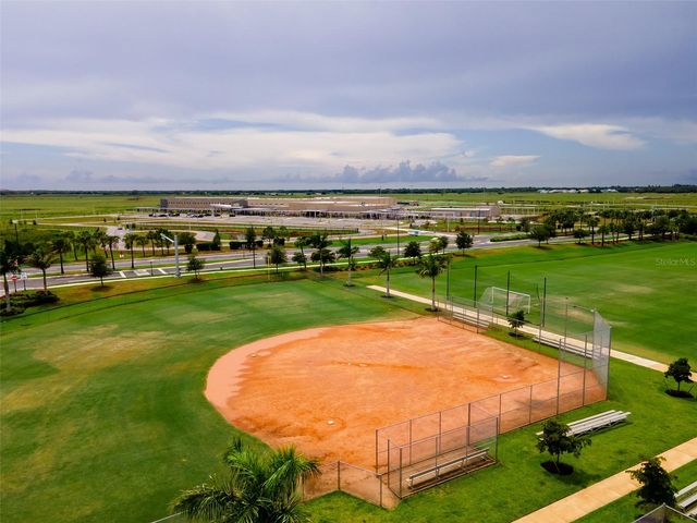 9121 RADIANT CIRCLE, Sarasota, FL 34241