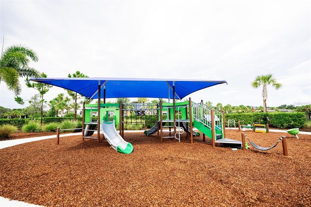9121 RADIANT CIRCLE, Sarasota, FL 34241