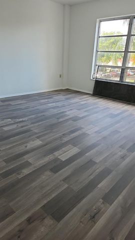 4174 Inverrary Dr 311, Lauderhill, FL 33319