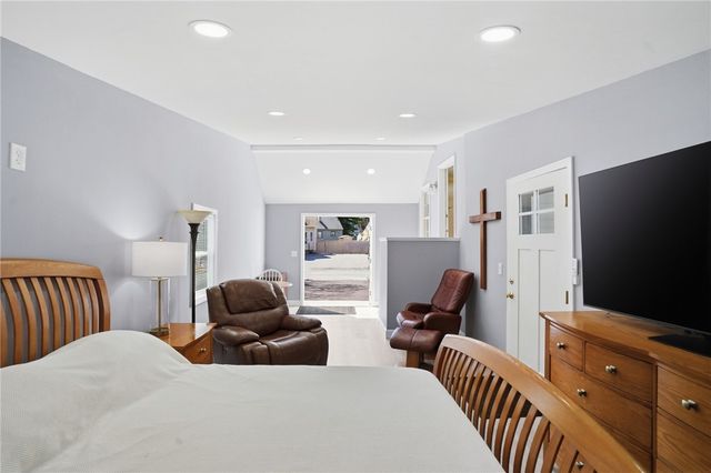 108 Hilton Avenue, East Providence, RI 02915