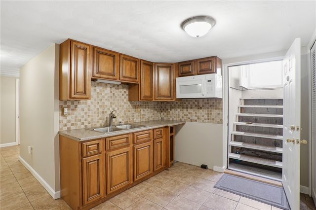 108 Hilton Avenue, East Providence, RI 02915