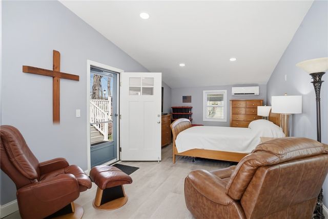 108 Hilton Avenue, East Providence, RI 02915