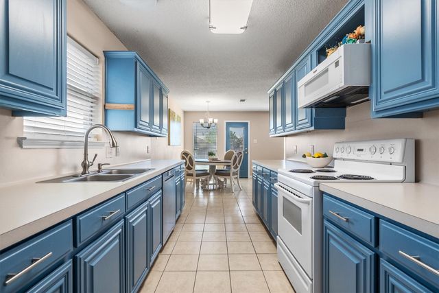 8601 Stetson Drive, Fort Worth, TX 76244