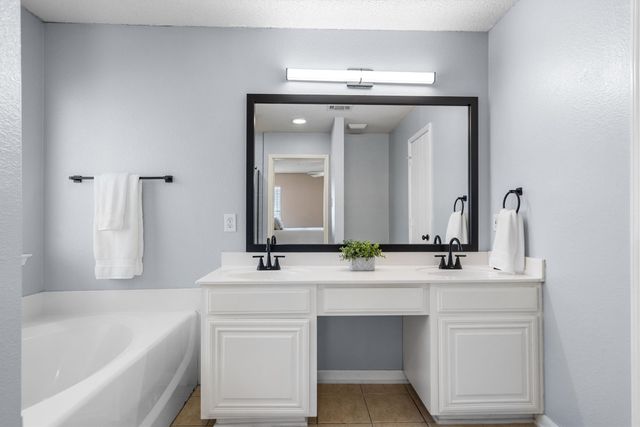 8601 Stetson Drive, Fort Worth, TX 76244