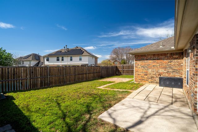 8601 Stetson Drive, Fort Worth, TX 76244