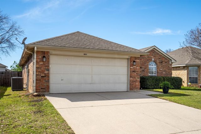 8601 Stetson Drive, Fort Worth, TX 76244