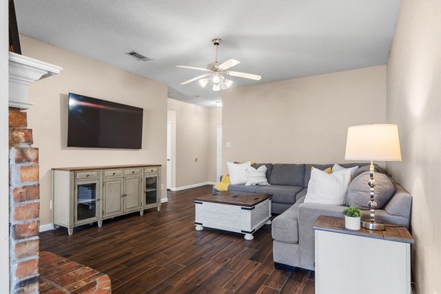 8601 Stetson Drive, Fort Worth, TX 76244