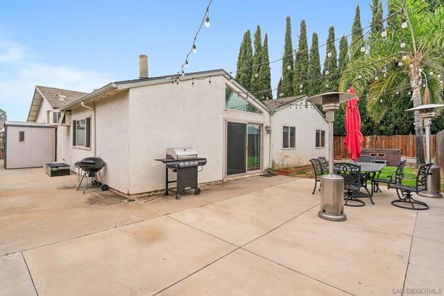 1460 Brook Rd, San Marcos, CA 92069