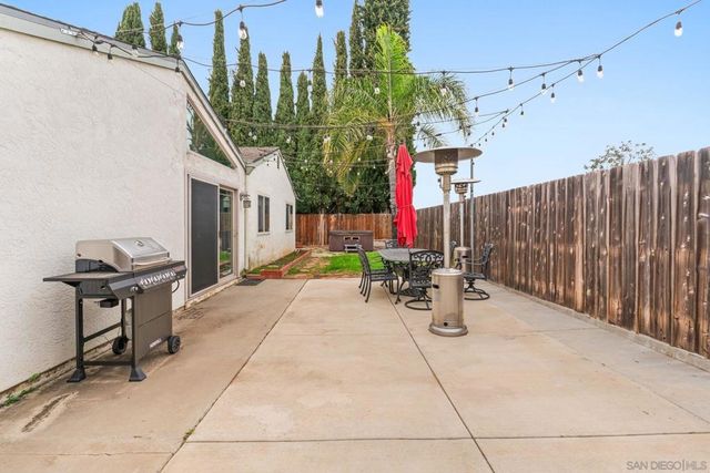 1460 Brook Rd, San Marcos, CA 92069