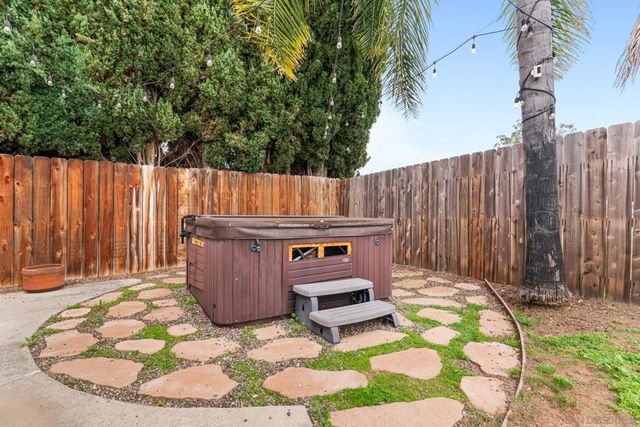 1460 Brook Rd, San Marcos, CA 92069