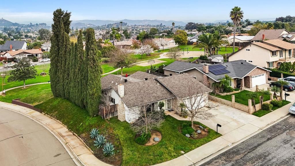 1460 Brook Rd, San Marcos, CA 92069