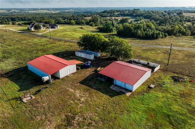 2945 Fm 3090 Road, Navasota, TX 77868