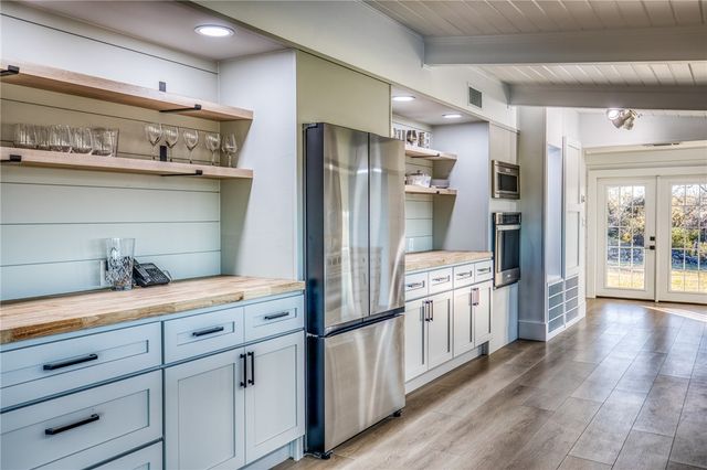 2945 Fm 3090 Road, Navasota, TX 77868