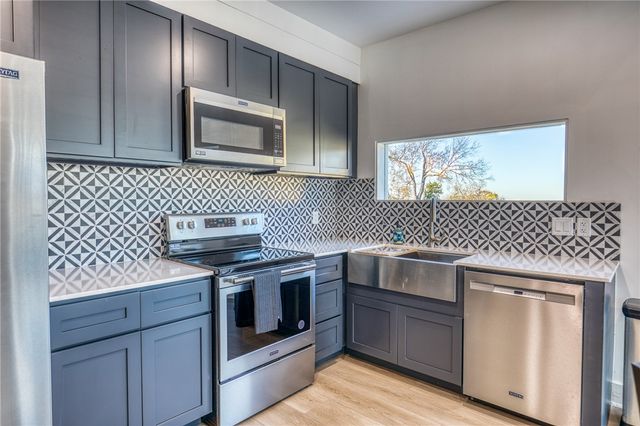 2945 Fm 3090 Road, Navasota, TX 77868